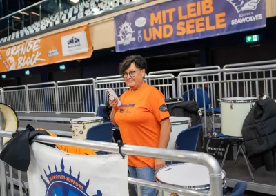 Spieltag 01.11.24 - Stadthalle Rostock - Andrea behält alles im Überblick