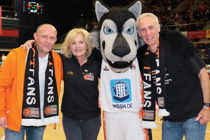 Baltic-Pirates-Fans-Respect-Fans-10