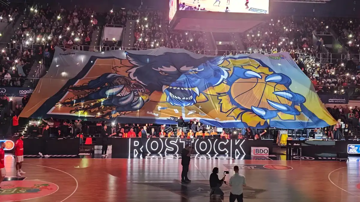 Baltic Pirates Rostock - Choreo Stadthalle 20241215